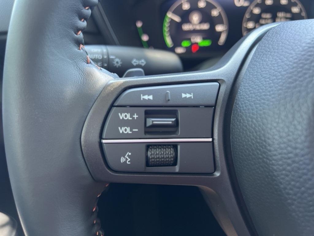 new 2026 Honda CR-V Hybrid car, priced at $41,675