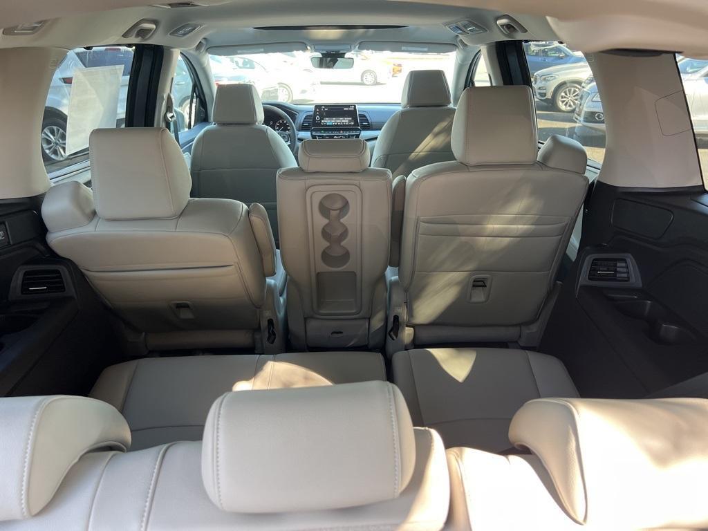 new 2026 Honda Odyssey car, priced at $45,320