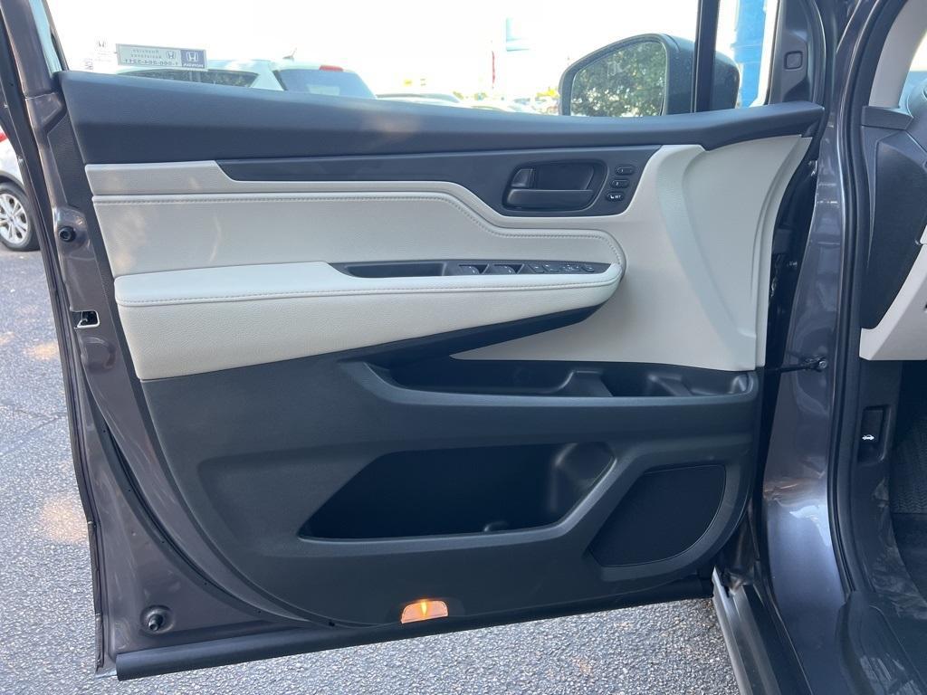 new 2026 Honda Odyssey car, priced at $45,320