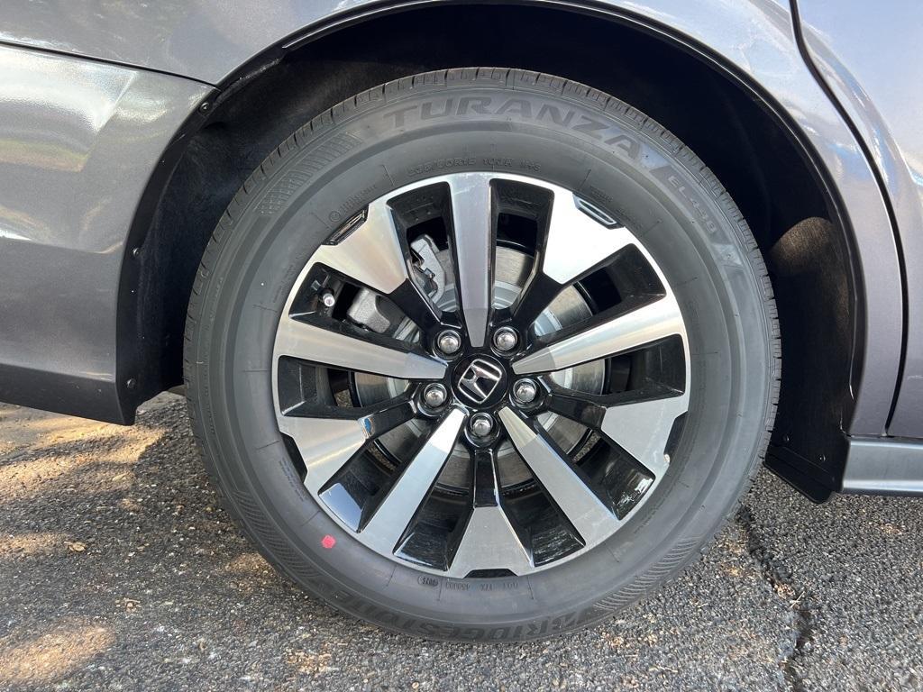 new 2026 Honda Odyssey car, priced at $45,320