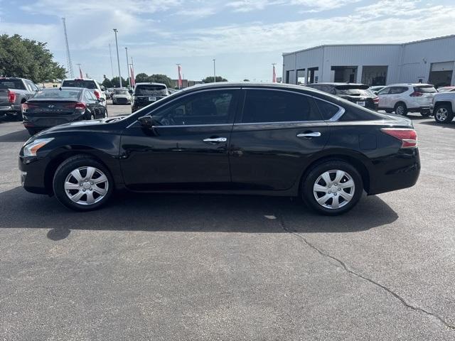 used 2014 Nissan Altima car, priced at $10,725