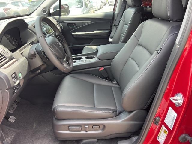 new 2025 Honda Ridgeline car, priced at $43,385
