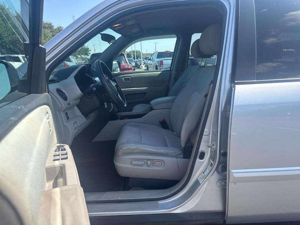 used 2015 Honda Pilot car, priced at $14,935