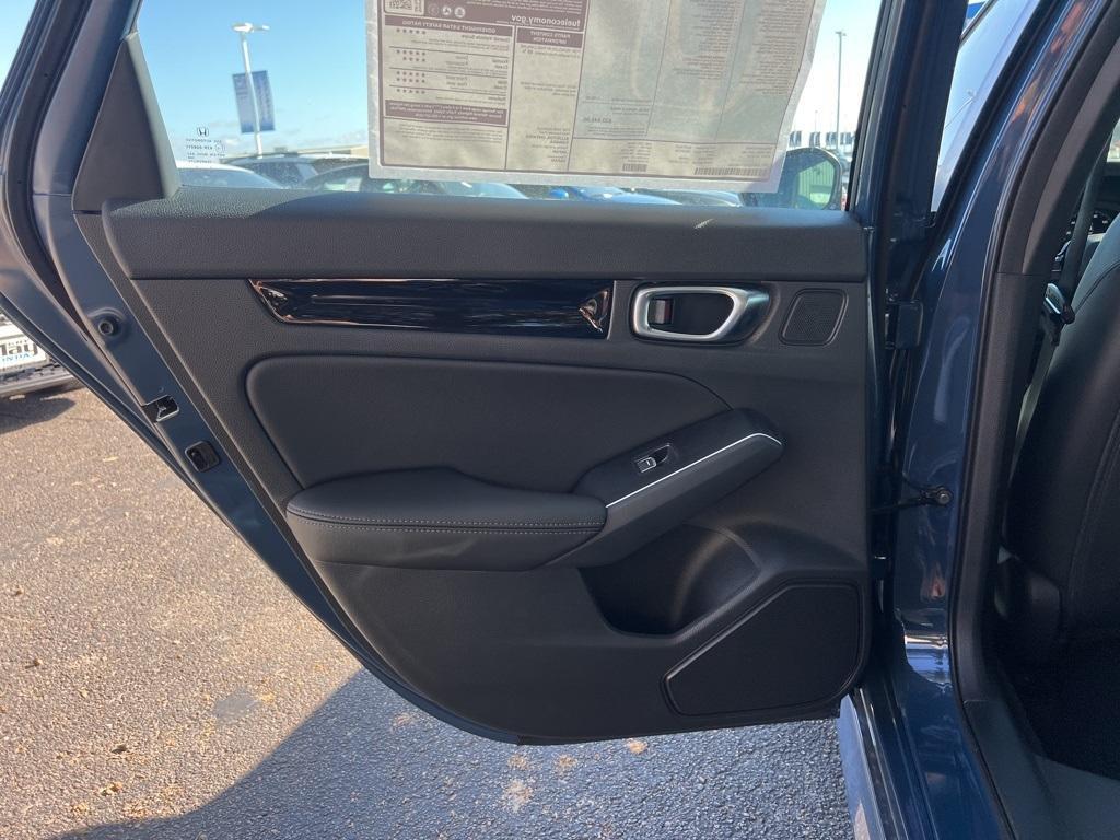 new 2026 Honda Civic Hybrid car, priced at $34,200