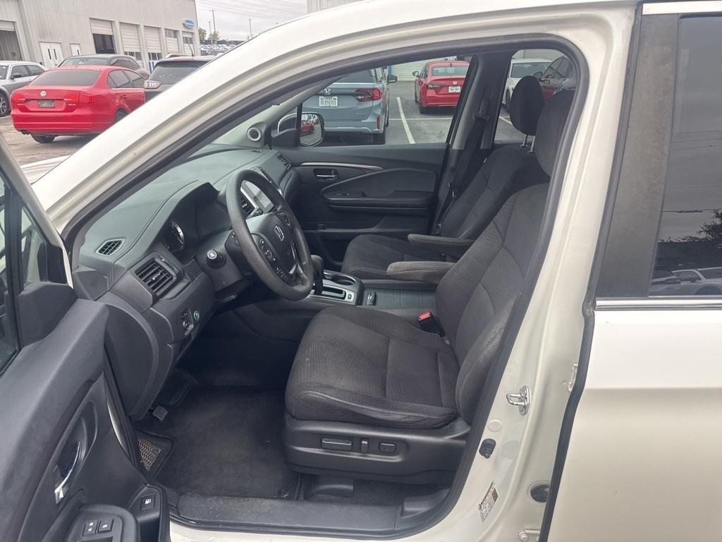 used 2017 Honda Pilot car, priced at $12,918