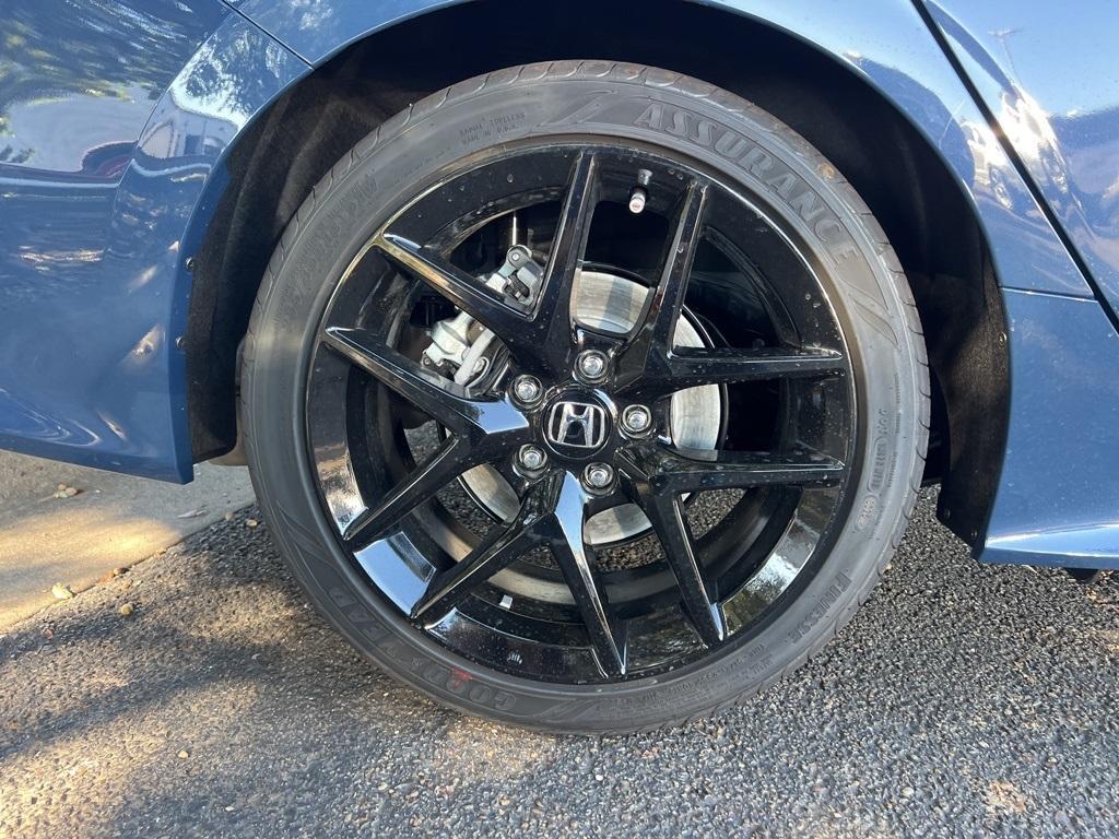 new 2026 Honda Civic Hybrid car, priced at $30,945