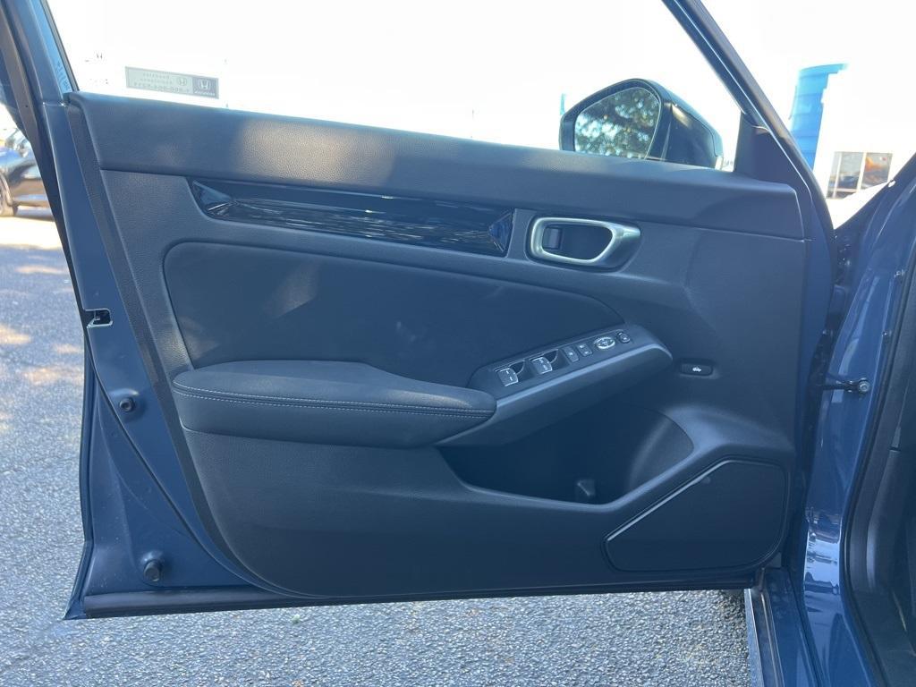 new 2026 Honda Civic Hybrid car, priced at $30,945