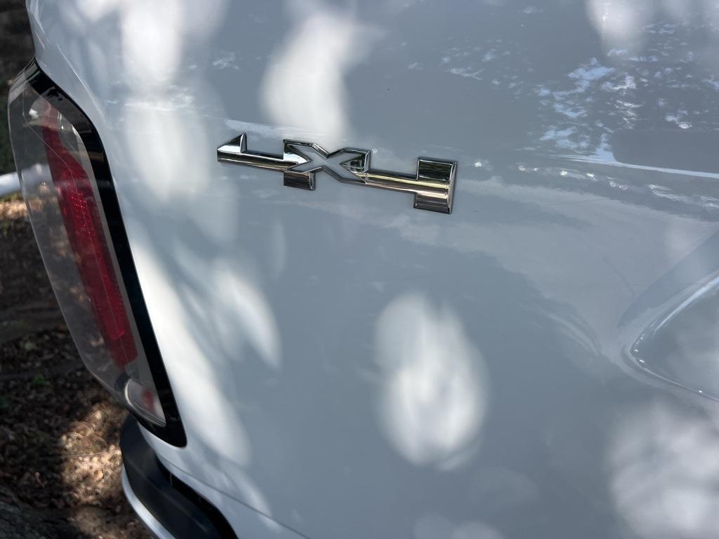 used 2021 GMC Canyon car, priced at $20,291