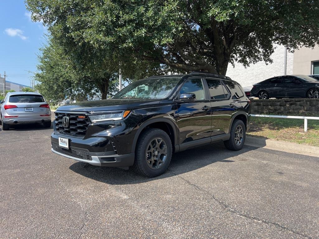 new 2025 Honda Pilot car, priced at $50,850