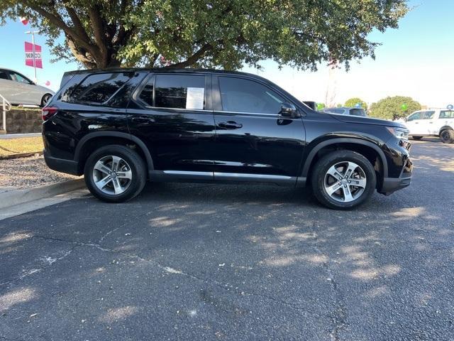 used 2023 Honda Pilot car, priced at $37,998