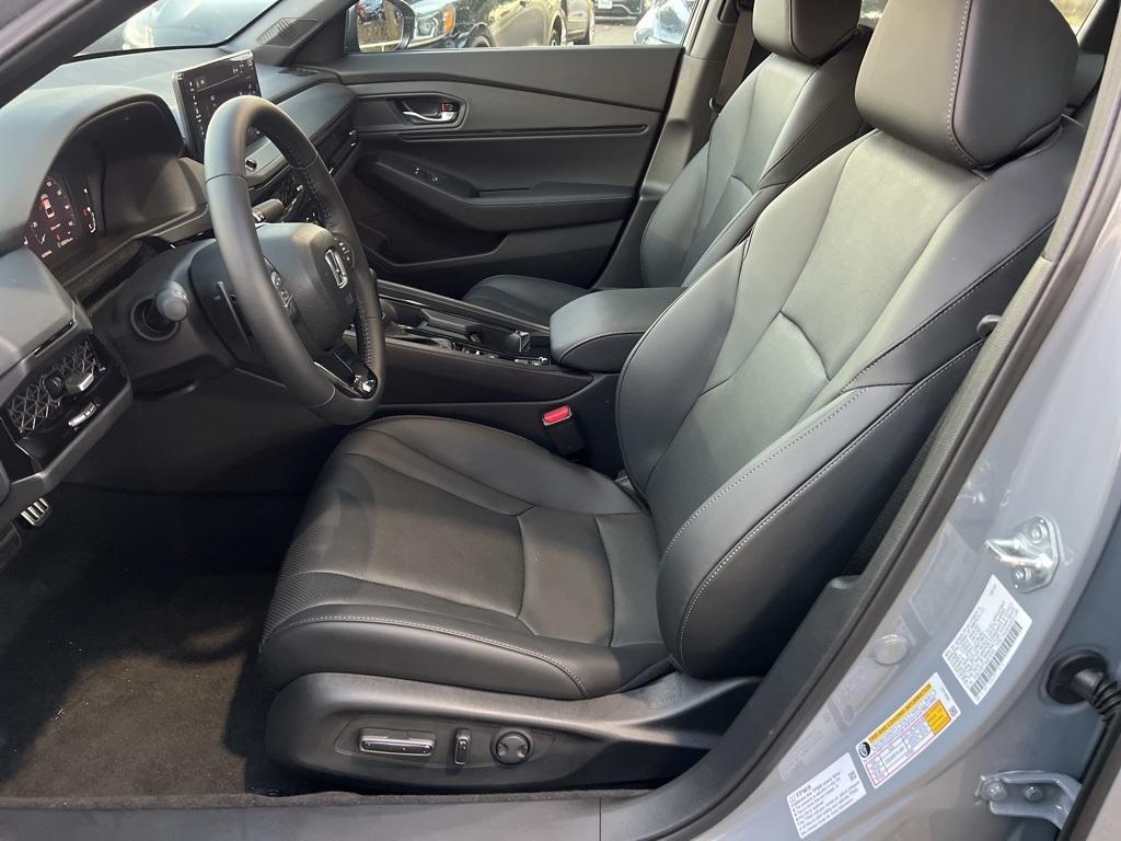 new 2025 Honda Accord Hybrid car, priced at $37,025