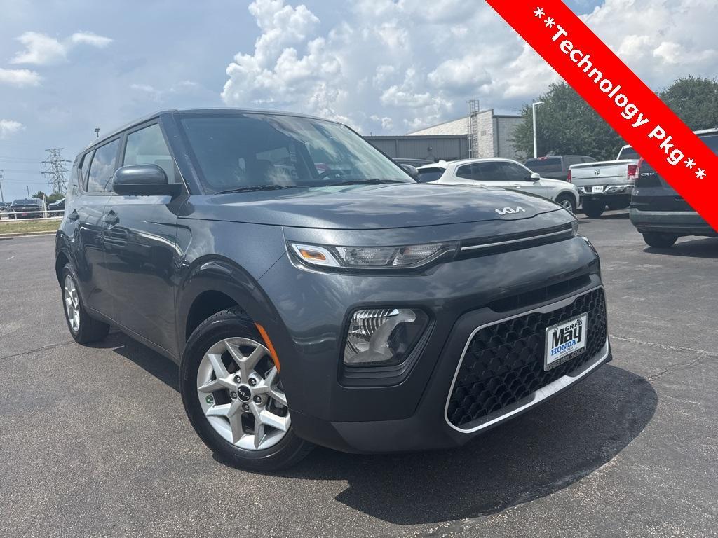 used 2022 Kia Soul car, priced at $15,119