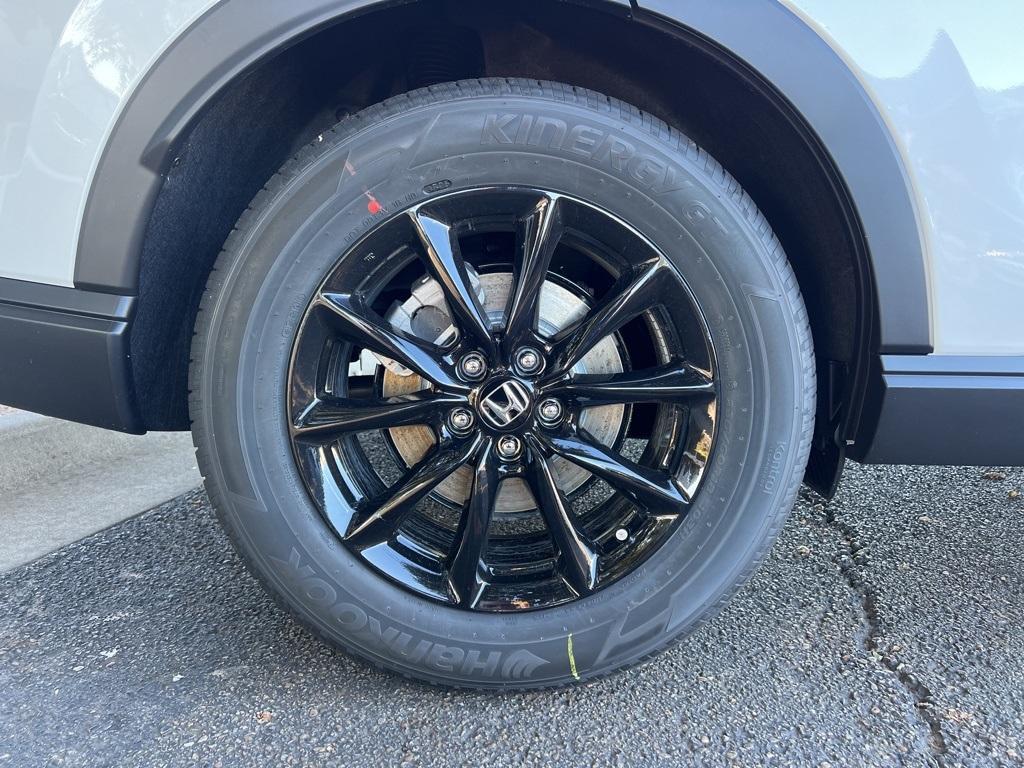 new 2026 Honda CR-V Hybrid car, priced at $37,535
