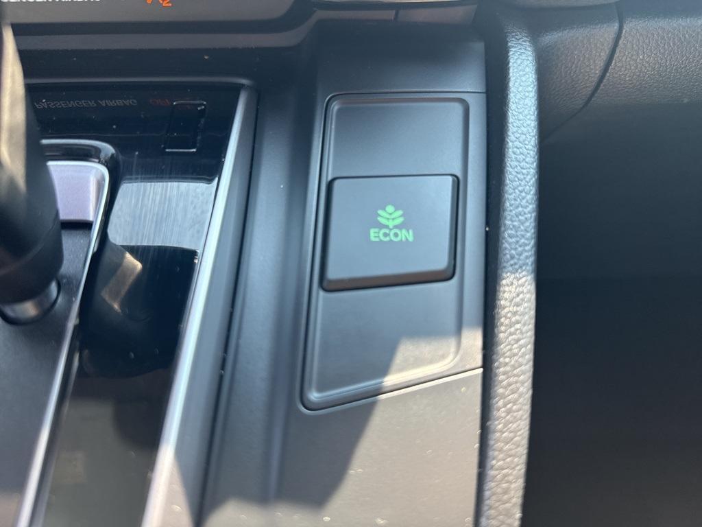 used 2018 Honda CR-V car, priced at $18,994