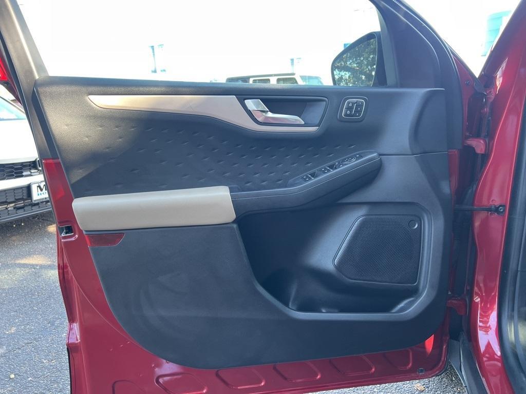 used 2020 Ford Escape car, priced at $16,921