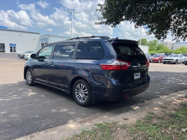 used 2018 Toyota Sienna car, priced at $25,934