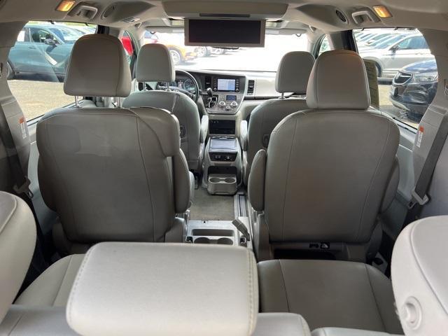 used 2018 Toyota Sienna car, priced at $25,934