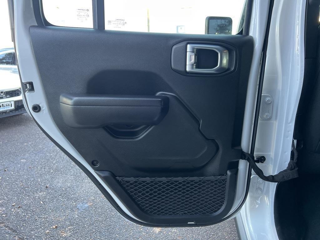 used 2021 Jeep Wrangler Unlimited car, priced at $29,902