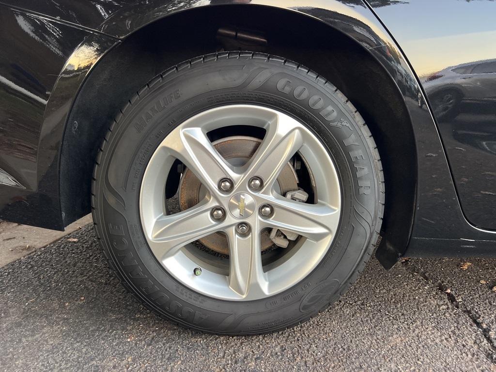 used 2021 Chevrolet Malibu car, priced at $16,509