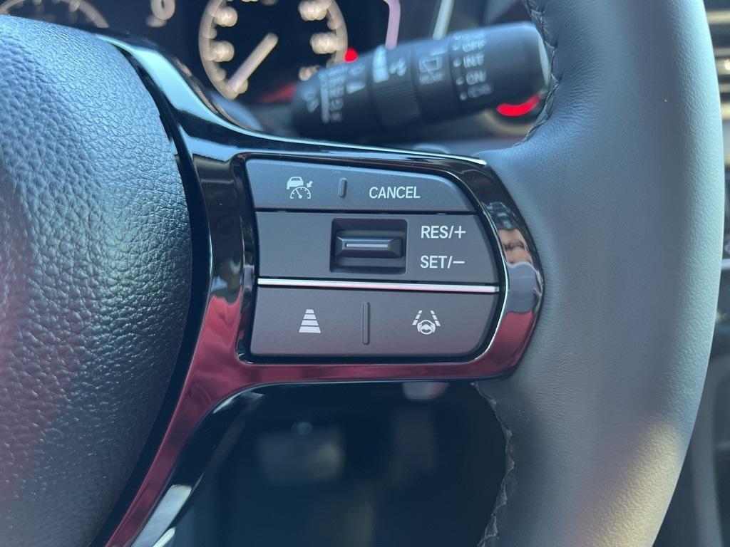 new 2025 Honda Pilot car, priced at $51,950