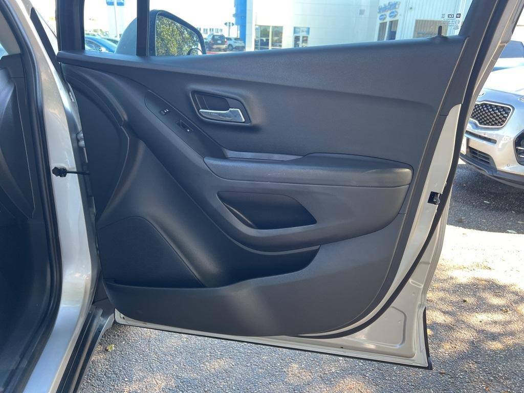 used 2018 Chevrolet Trax car, priced at $12,700