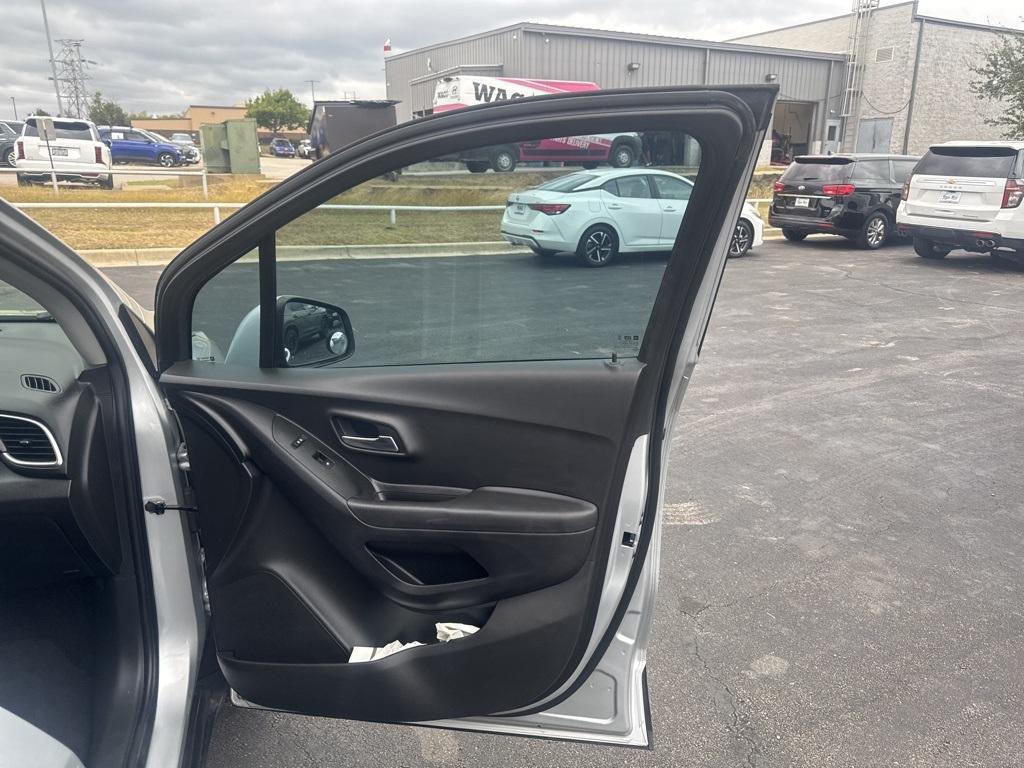 used 2018 Chevrolet Trax car, priced at $12,982