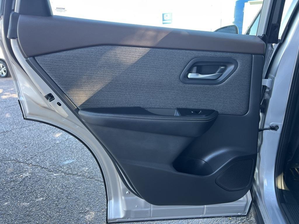 used 2023 Nissan Rogue car, priced at $19,991