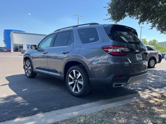 new 2025 Honda Pilot car, priced at $54,475