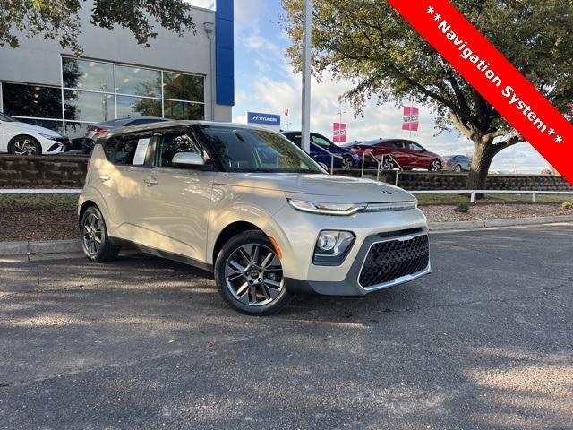 used 2020 Kia Soul car, priced at $13,911