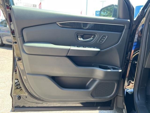 new 2025 Honda Pilot car, priced at $55,260