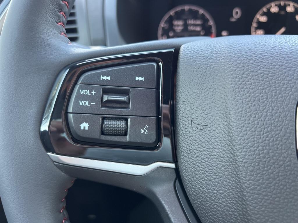 new 2026 Honda Odyssey car, priced at $45,845