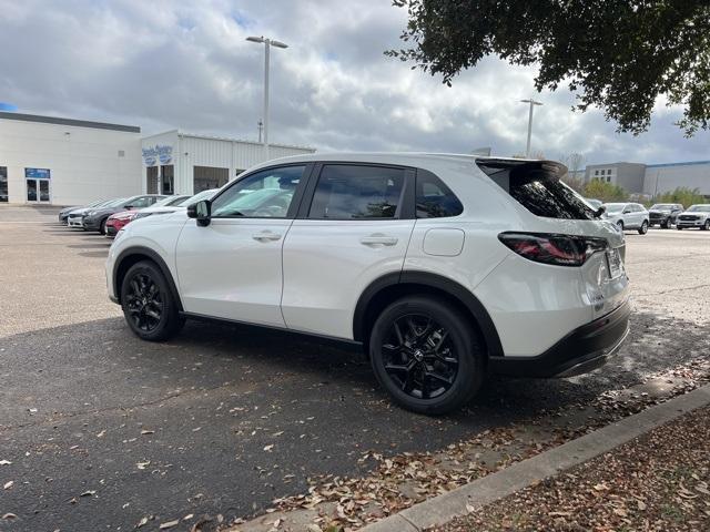 new 2025 Honda HR-V car, priced at $29,305