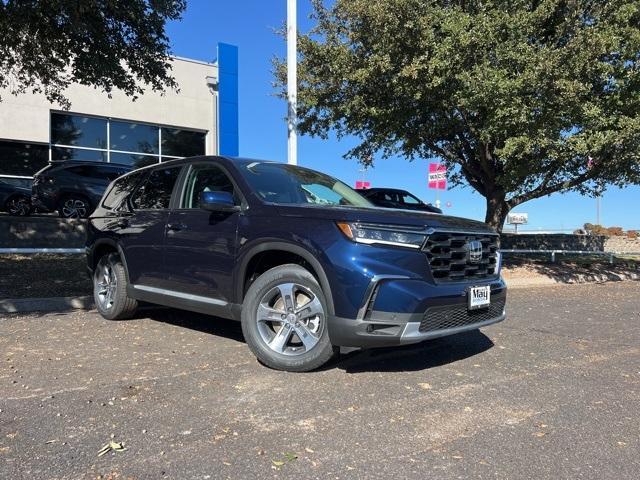 new 2025 Honda Pilot car, priced at $44,895