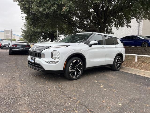 used 2022 Mitsubishi Outlander car, priced at $18,994