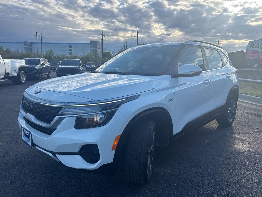 used 2021 Kia Seltos car, priced at $15,955