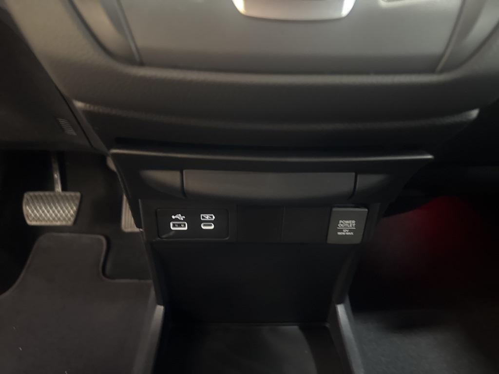 new 2025 Honda Odyssey car, priced at $44,275