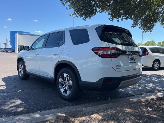 new 2025 Honda Pilot car, priced at $47,880