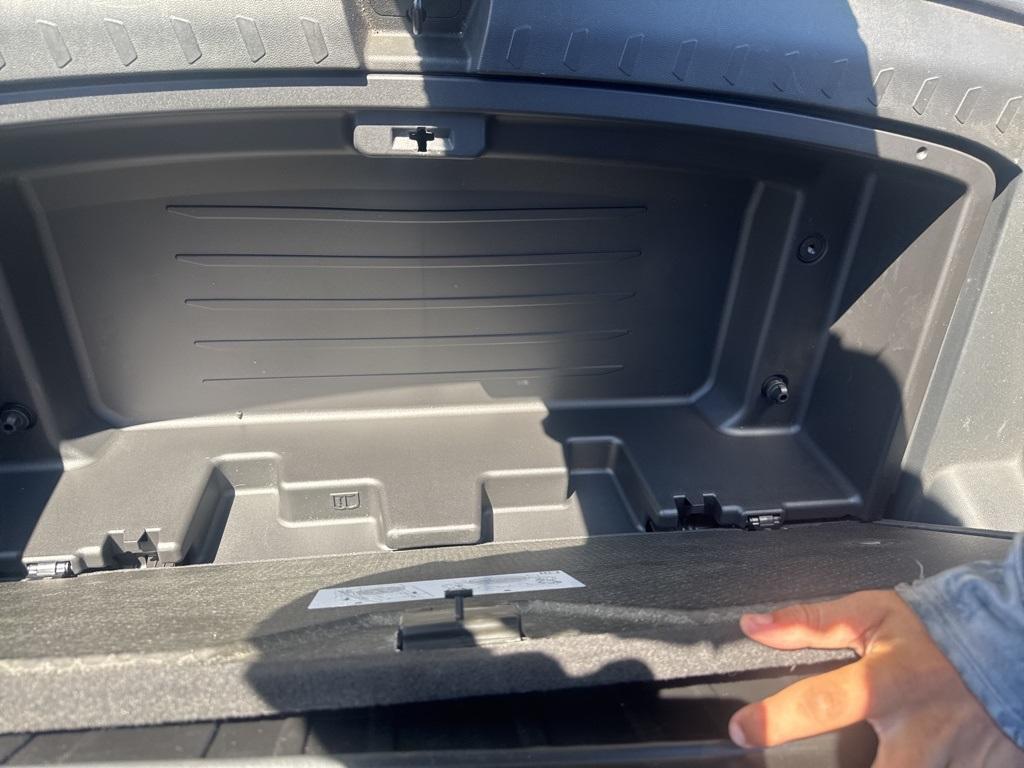 used 2020 Chevrolet Traverse car, priced at $12,252