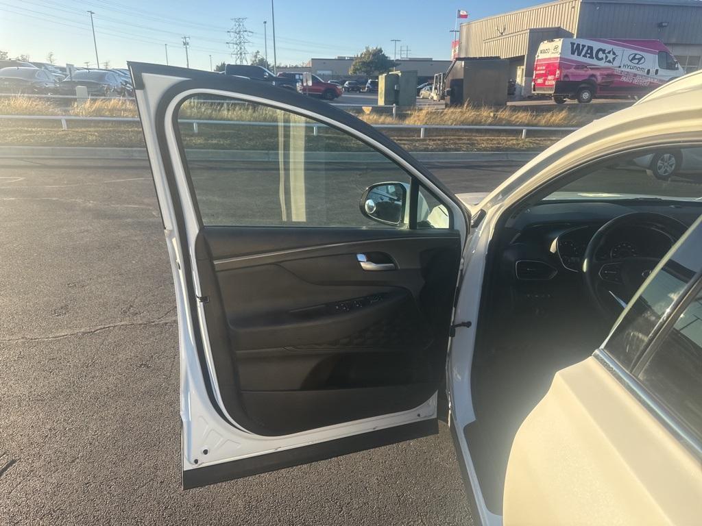 used 2023 Hyundai Santa Fe car, priced at $21,669