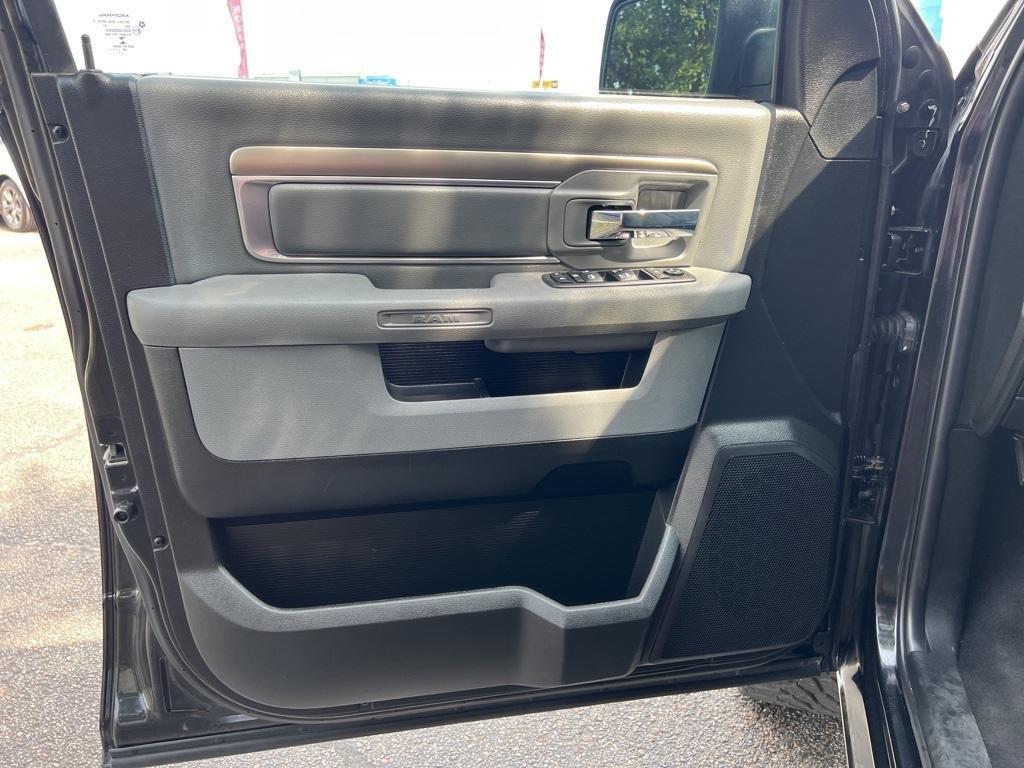 used 2019 Ram 1500 Classic car, priced at $23,479