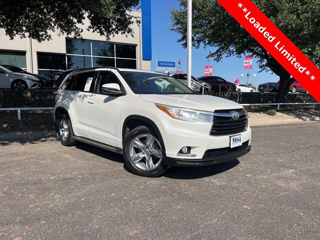 used 2016 Toyota Highlander car, priced at $18,703
