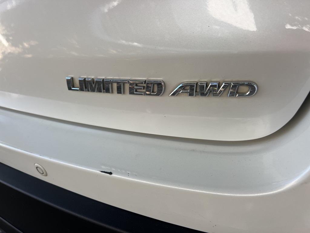 used 2016 Toyota Highlander car, priced at $18,703