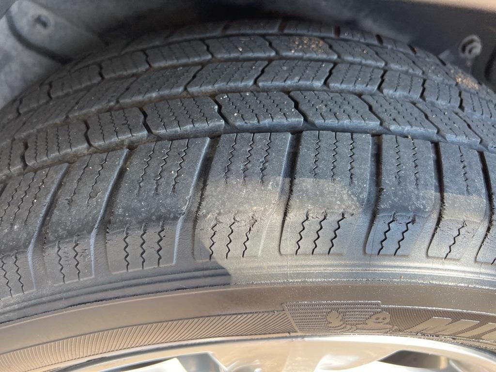 used 2016 Toyota Highlander car, priced at $18,703