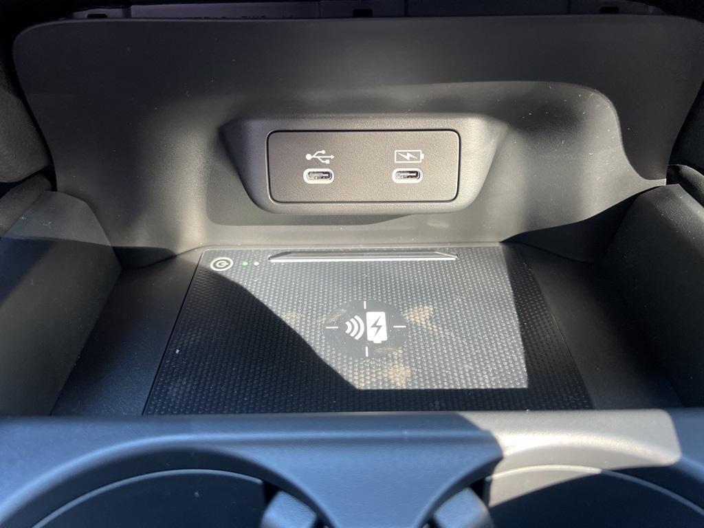 new 2026 Honda HR-V car, priced at $30,950