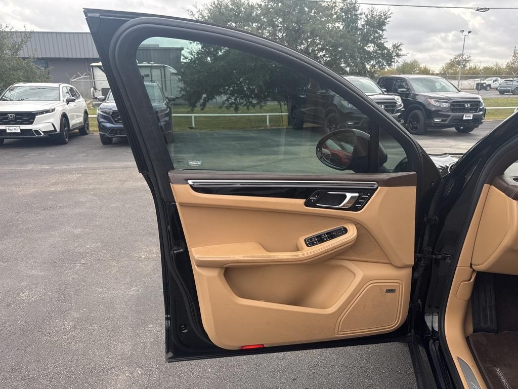 used 2018 Porsche Macan car, priced at $19,870