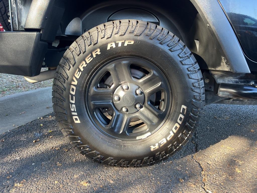 used 2017 Jeep Wrangler Unlimited car, priced at $19,101