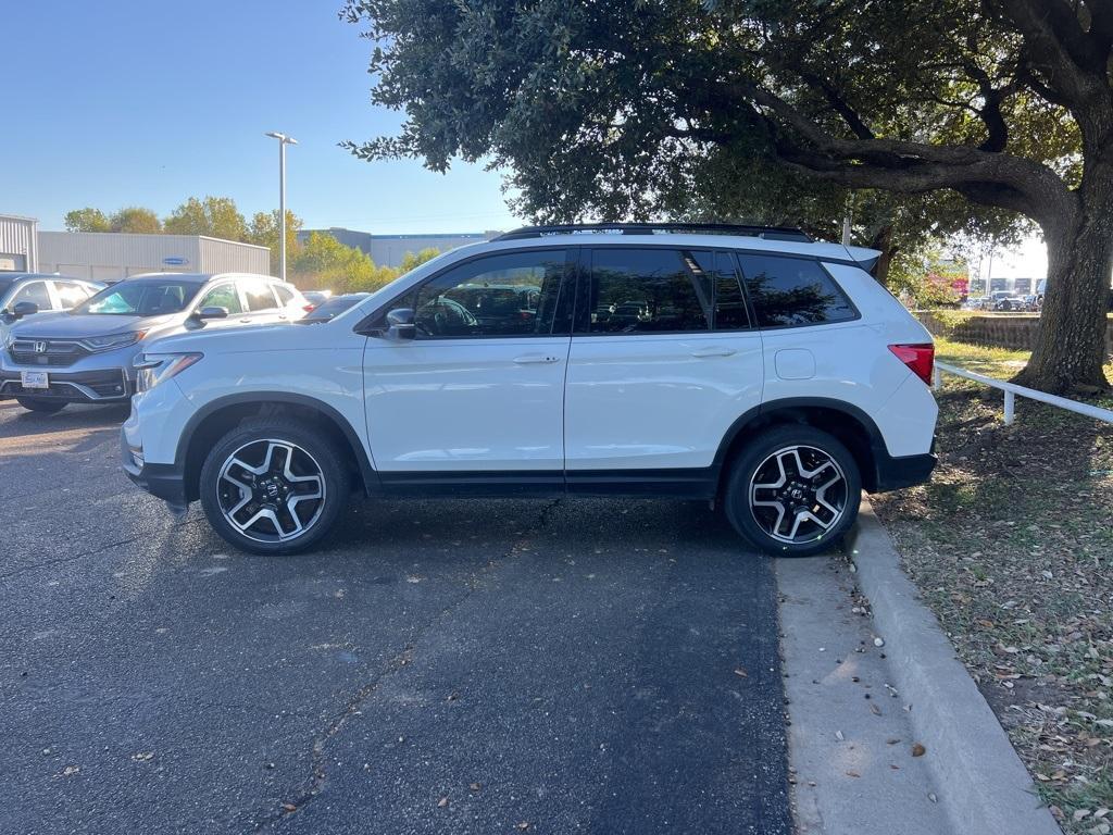 used 2022 Honda Passport car, priced at $29,994