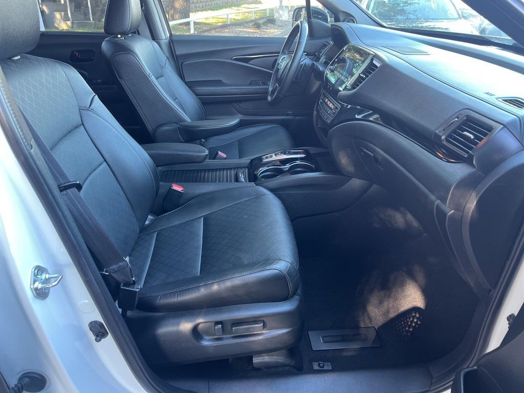 used 2022 Honda Passport car, priced at $29,994