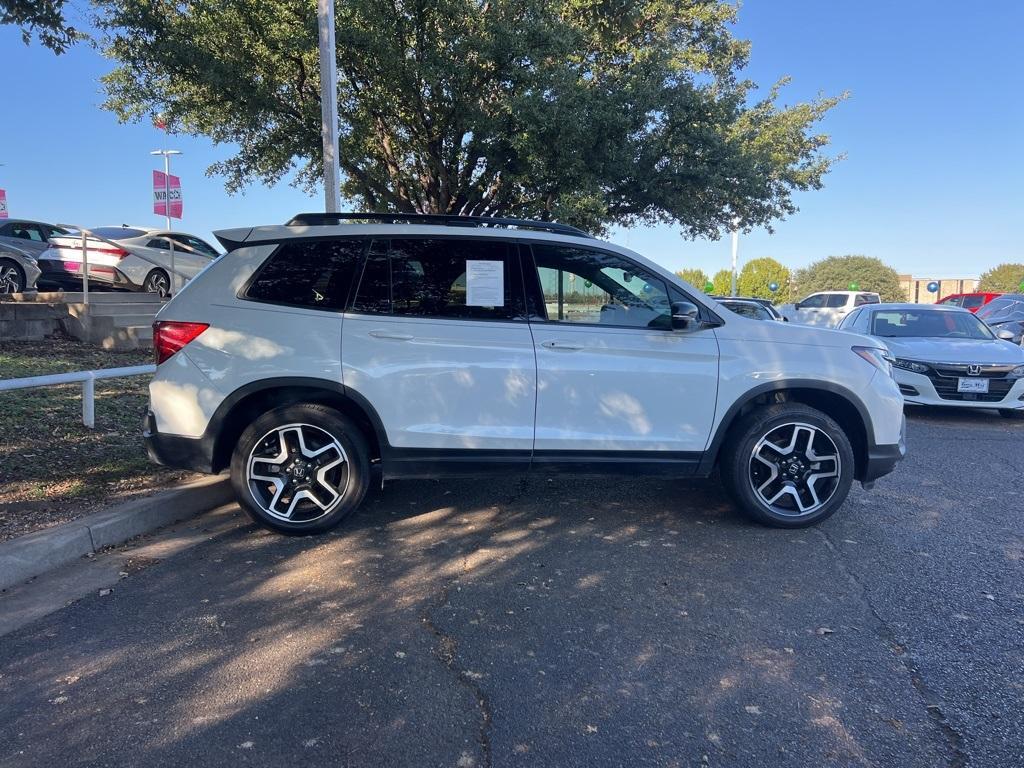 used 2022 Honda Passport car, priced at $29,994