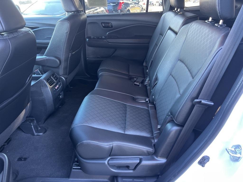 used 2022 Honda Passport car, priced at $29,994